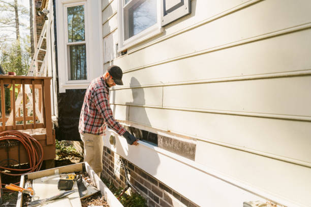 Trusted Emergency Siding Repair service in Parker, FL - Creative Siding